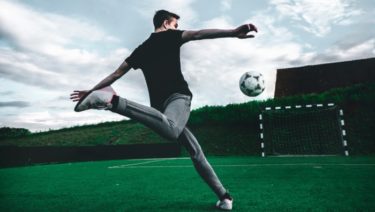 佐々木翔はハーフ 嫁や子供はいるの 年俸やプレースタイルを解説 動画